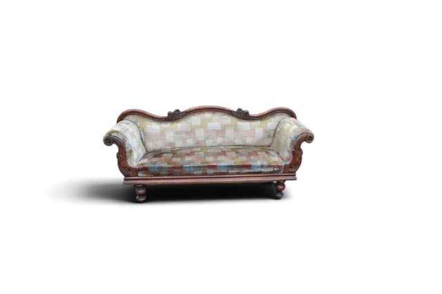Antieke Victoriaanse Bank met Geometrische Bekleding 055