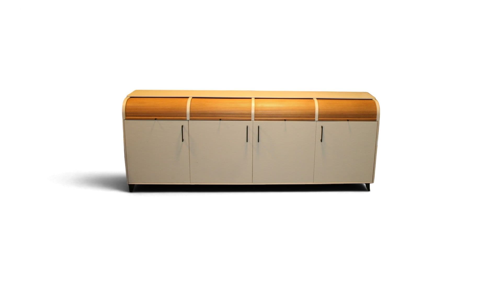 Vintage modernistisch vierdeurs dressoir met houten rolluikvakken