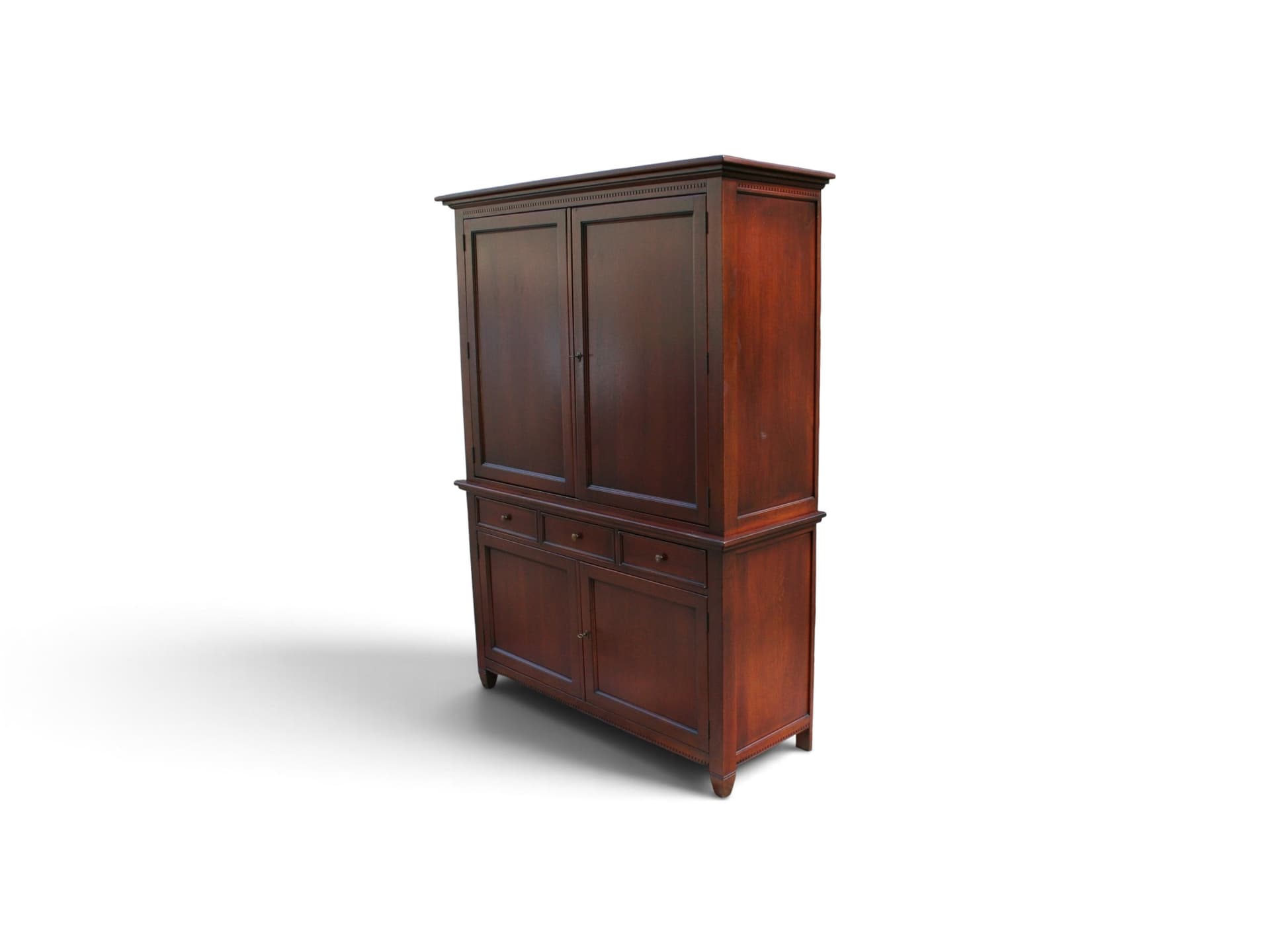 Klassieke tweedeurs buffetkast met 3 laden – donker hout