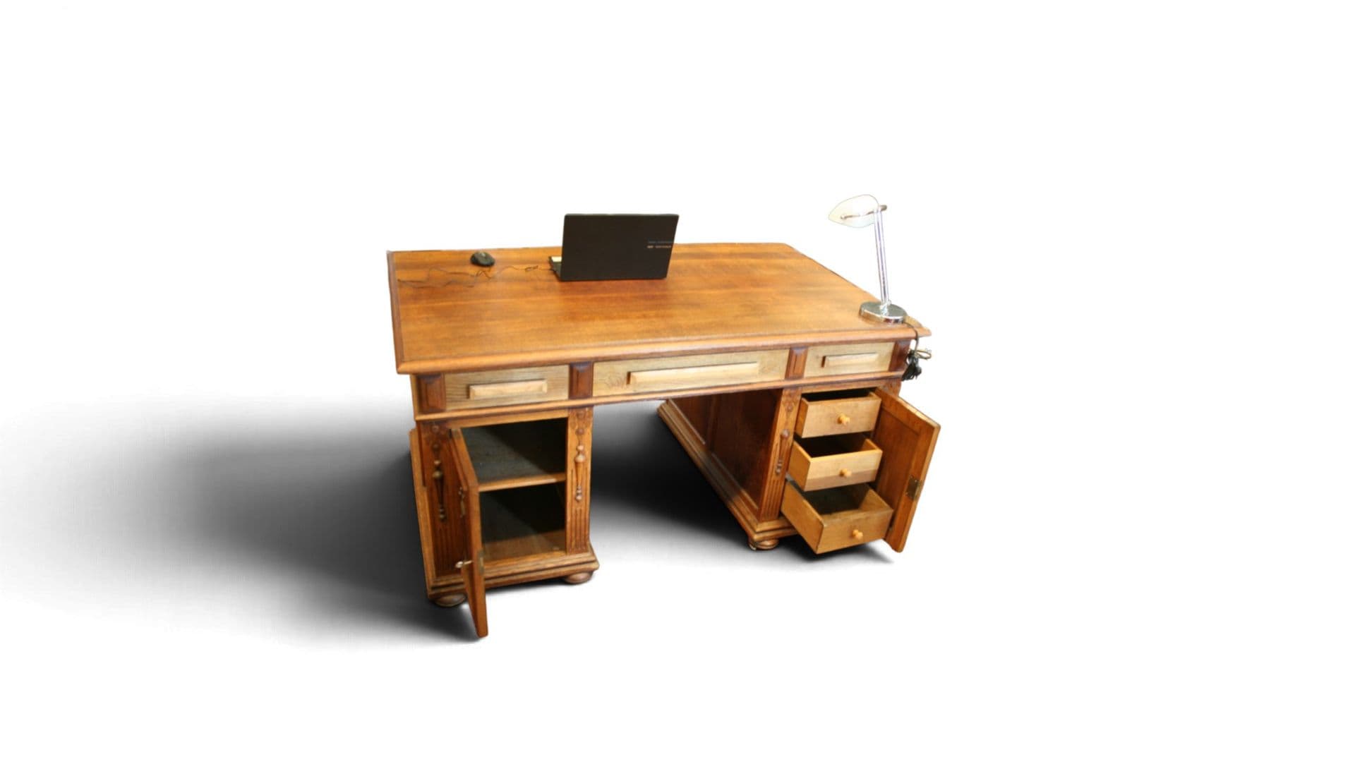 Schitterend Klassiek Eiken Directiebureau / Partnerdesk