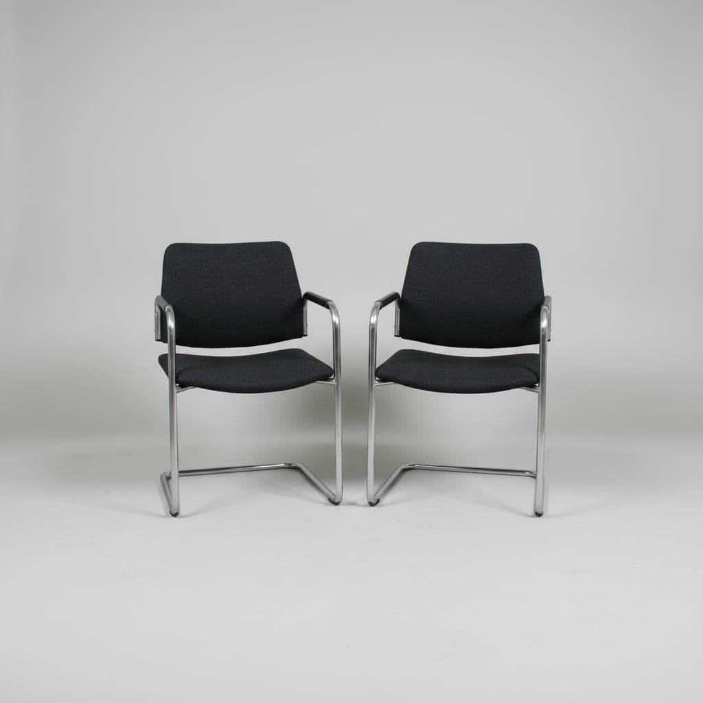 Set van 2 chromen vergaderstoelen