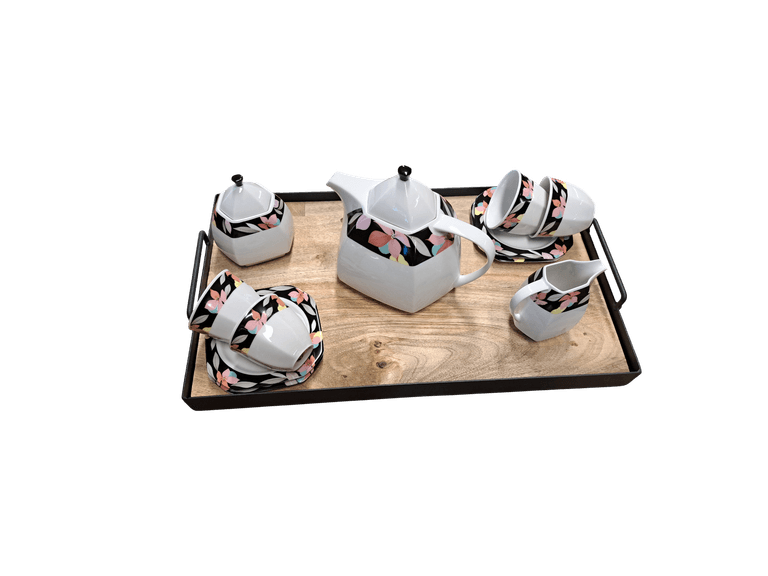 Stijlvol vintage servies met bloemenmotief – complete set met theepot, melkkan, suikerpot en kop-en-schotels.